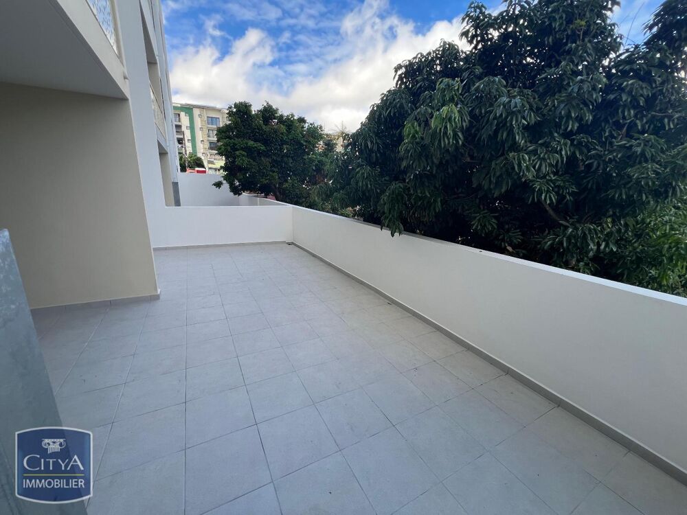 location Appartement - 1 pièce(s) - 33 m² Le Tampon (97430)