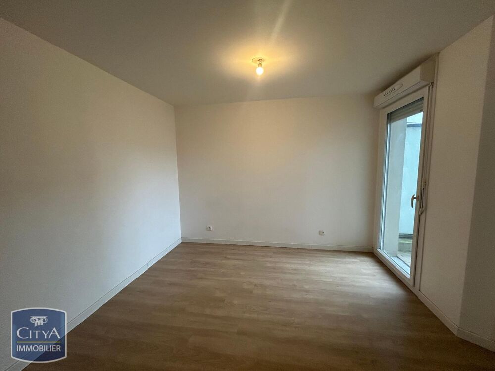 location Appartement - 2 pièce(s) - 40 m² Corbeil-Essonnes (91100)