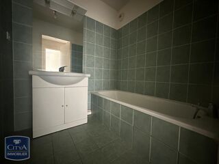  Appartement à louer 2 pièces 48 m²