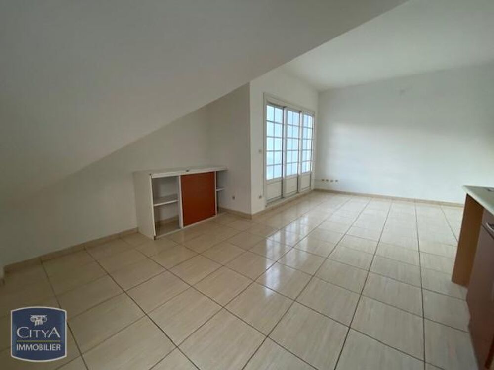 location Appartement - 1 pièce(s) - 29 m² Le Tampon (97430)