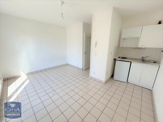  Appartement à louer 1 pièce 23 m²