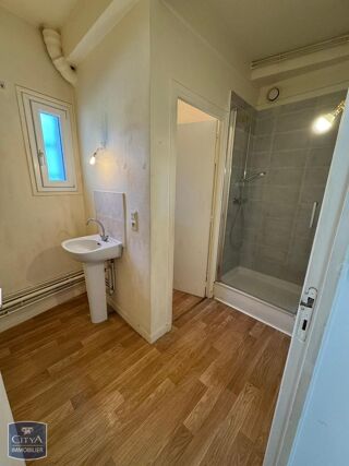  Appartement à louer 2 pièces 52 m²