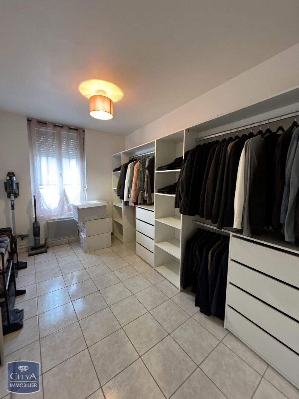 À LOUER : Appartement T5 situé à AMBLAINVILLE, dans le d....