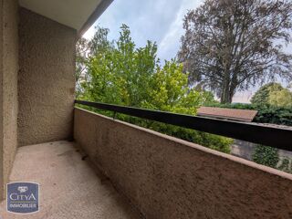  Appartement à louer 1 pièce 33 m²