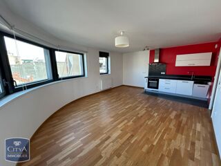  Appartement à louer 3 pièces 60 m²