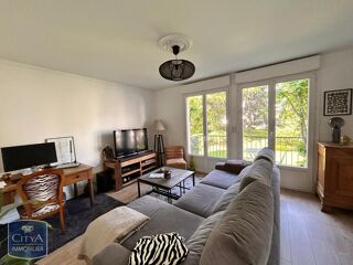  Appartement à louer 3 pièces 74 m²