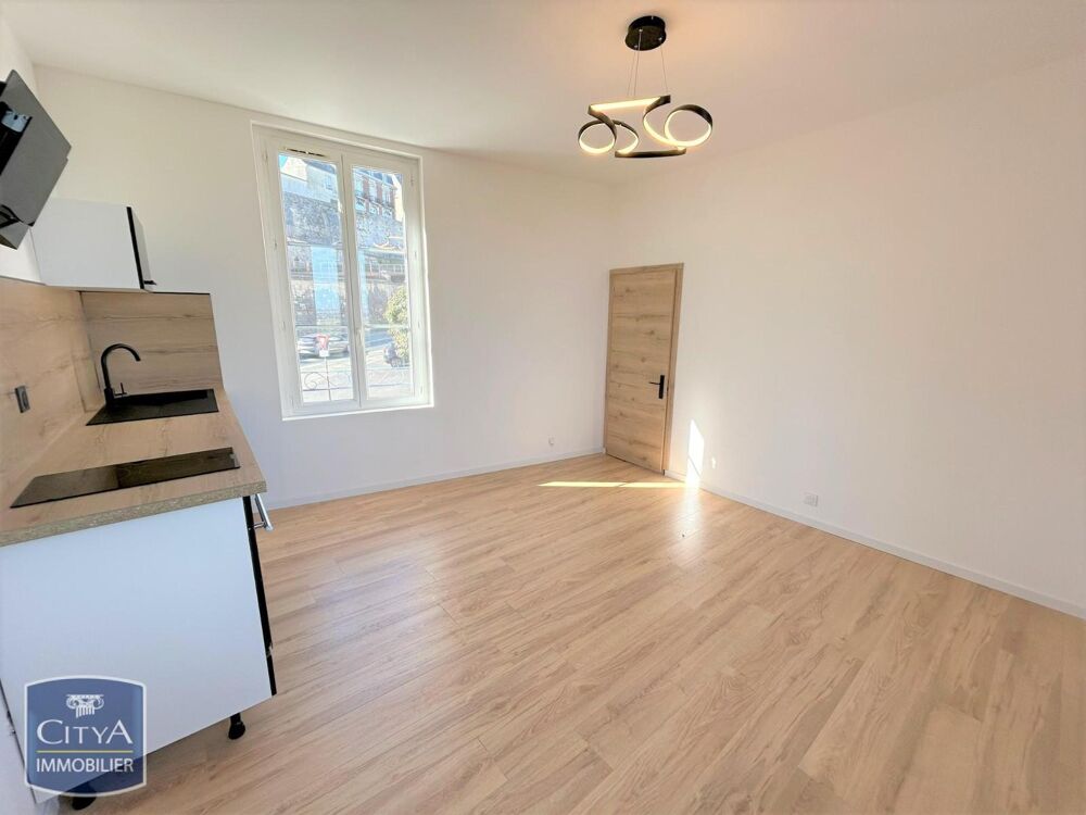 À LOUER : Découvrez cet appartement rénové intégralement....