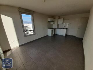  Appartement à louer 3 pièces 57 m²