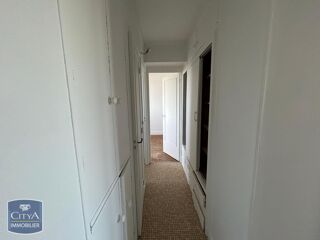  Appartement à louer 3 pièces 52 m²