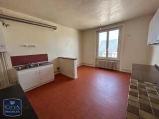  Appartement à louer 3 pièces 103 m²