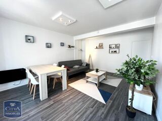  Appartement à louer 2 pièces 44 m²