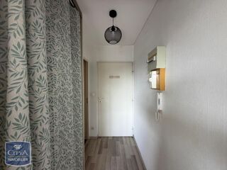  Appartement à louer 1 pièce 25 m²
