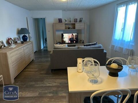   Location Appartement Appartement - 3 pice(s) - 83 m