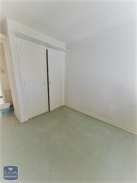  Appartement � louer 5 pi�ces 79 m�