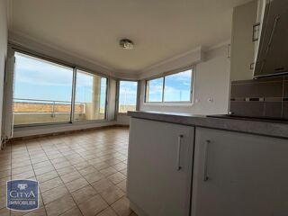  Appartement à louer 1 pièce 25 m²
