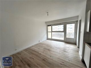  Appartement à louer 1 pièce 23 m²