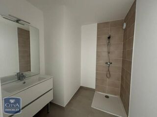  Appartement à louer 2 pièces 39 m²