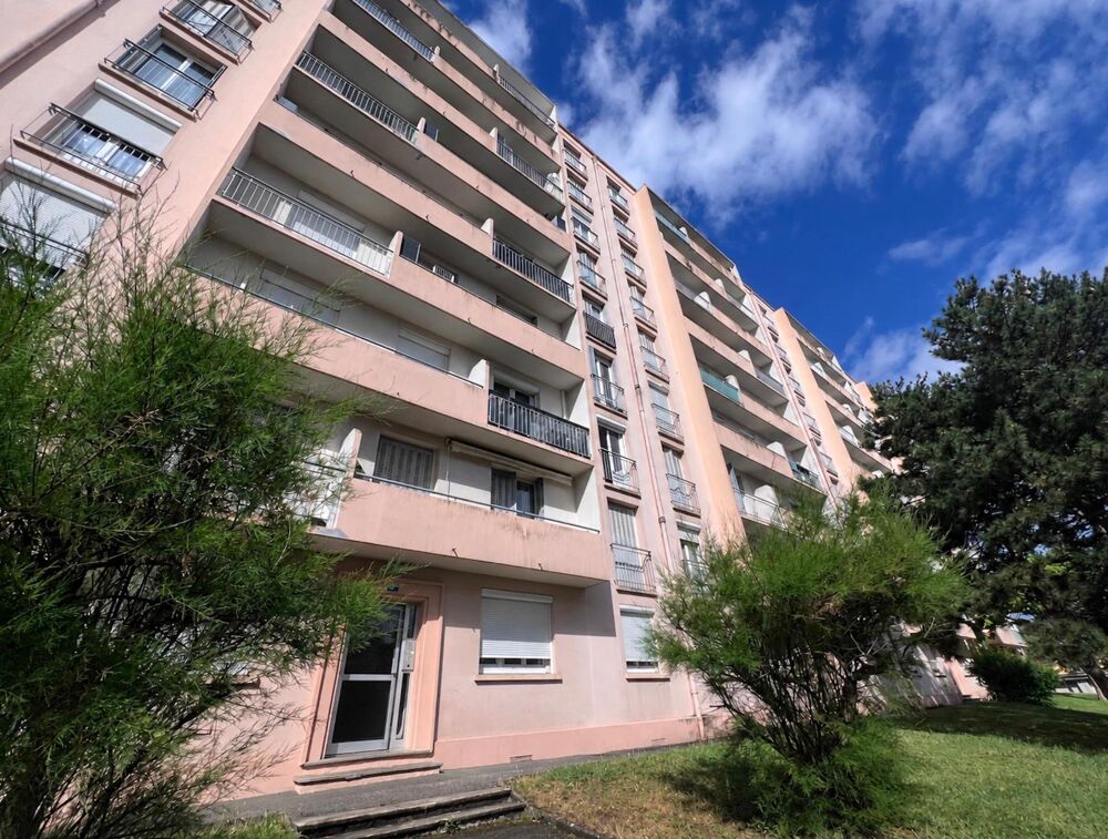 vente Parking / Garage - 16 m² Décines-Charpieu (69150)