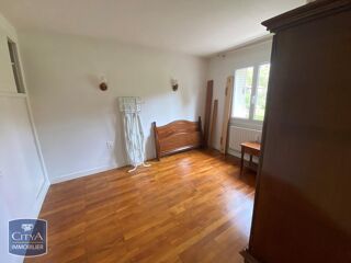  Appartement à louer 4 pièces 86 m²