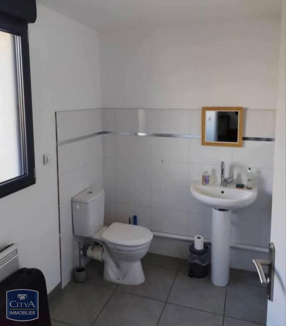  Location / Local Commercial La Calmette (30190)