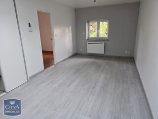  Appartement à louer 3 pièces 43 m²
