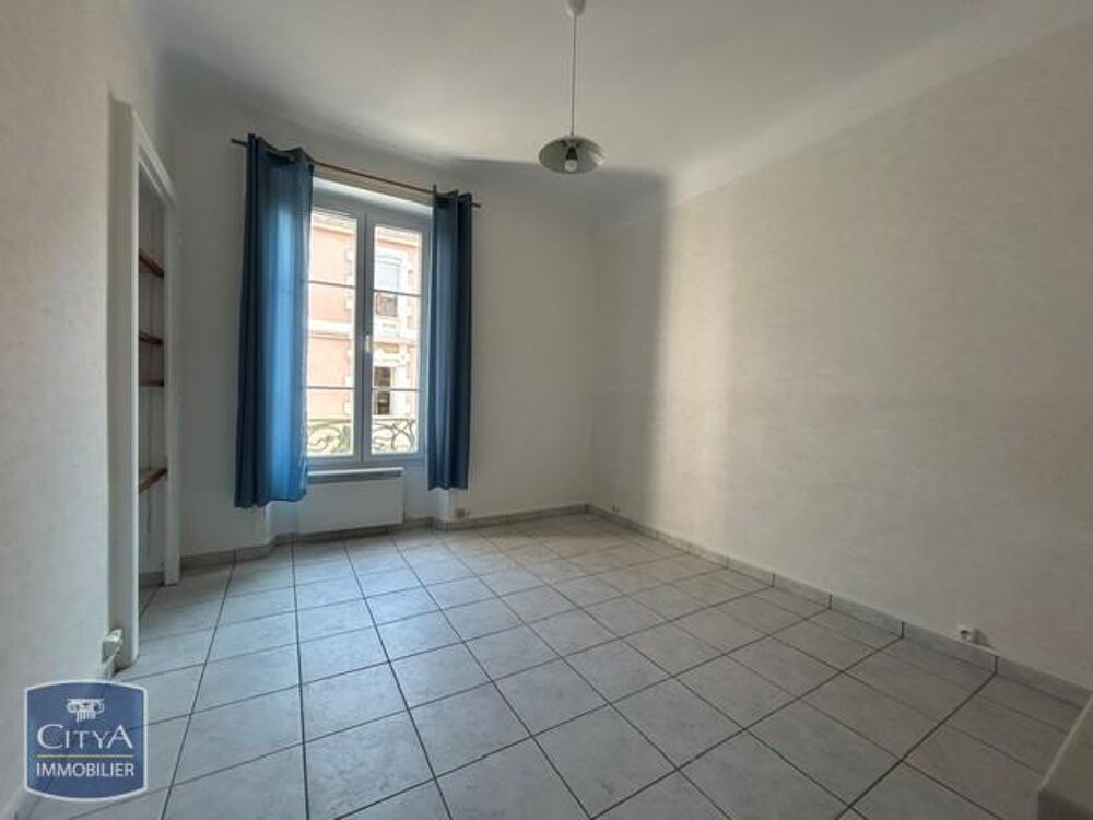 À LOUER : Appartement T1 situé à Grenoble, offrant un ca....