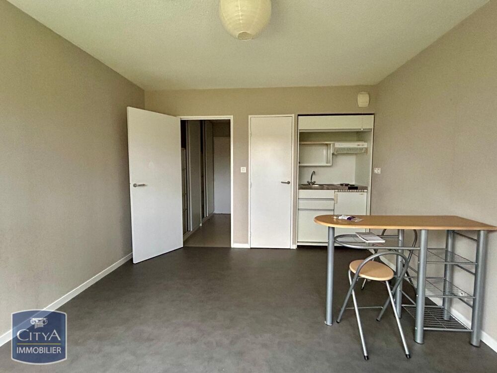 location Appartement - 1 pièce(s) - 24 m² Poitiers (86000)