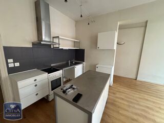  Appartement à louer 3 pièces 66 m²