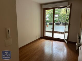  Appartement à louer 3 pièces 71 m²