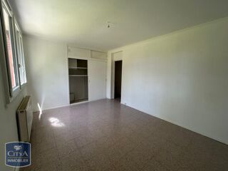  Appartement à louer 3 pièces 55 m²