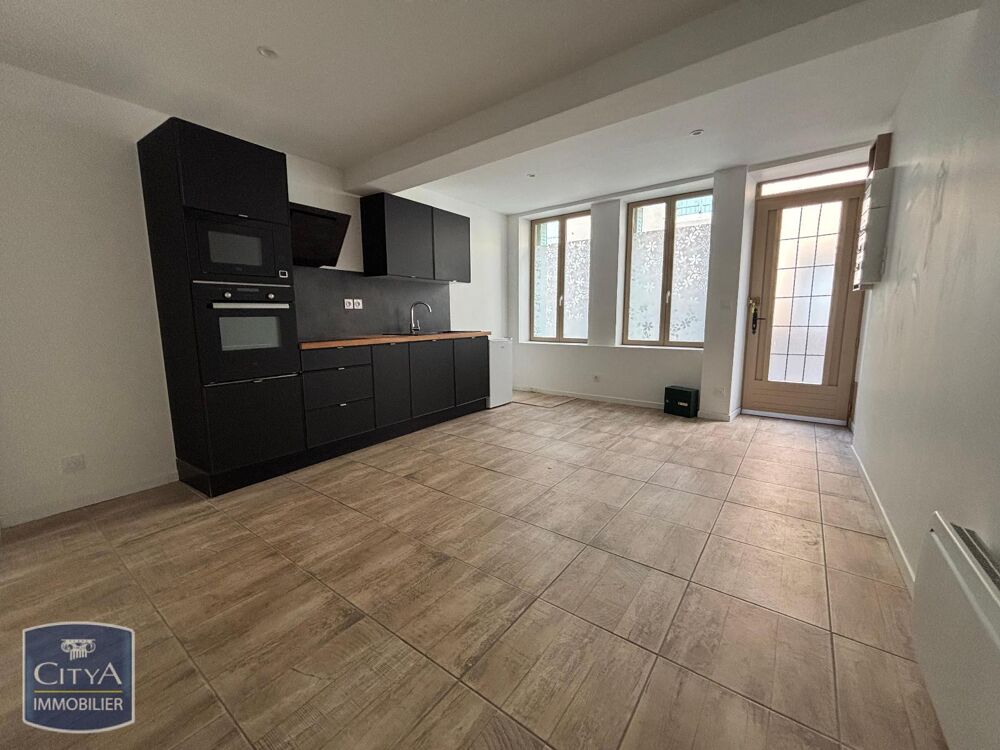 location Maison - 4 pièce(s) - 119 m² Maringues (63350)