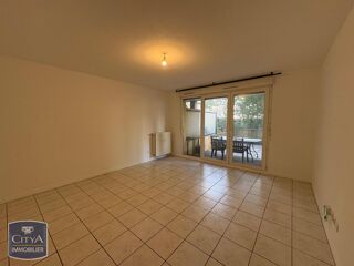  Appartement à louer 2 pièces 52 m²
