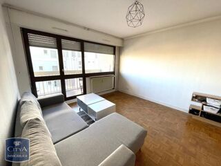  Appartement à louer 2 pièces 45 m²