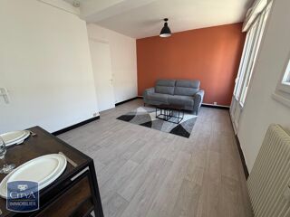  Appartement à louer 1 pièce 32 m²