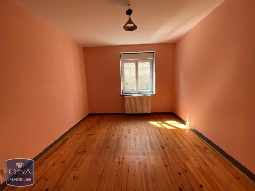 location Appartement - 2 pièce(s) - 39 m² Saint-Romain-Lachalm (43620)