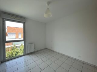  Appartement à louer 3 pièces 69 m²