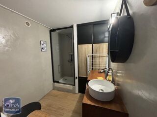  Appartement à louer 2 pièces 33 m²