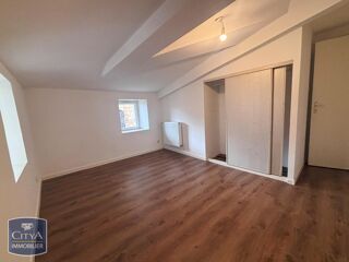  Appartement à louer 3 pièces 50 m²