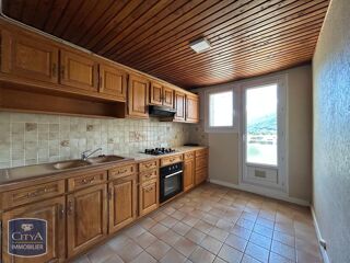  Appartement à louer 3 pièces 56 m²