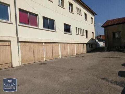  Parking / Garage  louer 