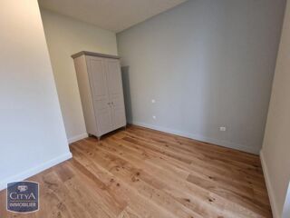  Appartement à louer 2 pièces 43 m²