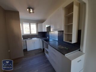  Appartement à louer 3 pièces 55 m²