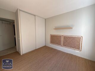  Appartement à louer 2 pièces 50 m²