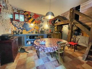  Maison  vendre 7 pices 211 m