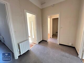  Appartement à louer 3 pièces 78 m²