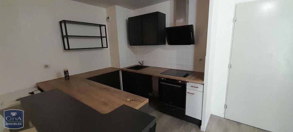 séjour, cuisine aménagée, chambre, salle de bains, jardi....
