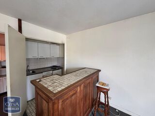  Appartement à louer 1 pièce 28 m²