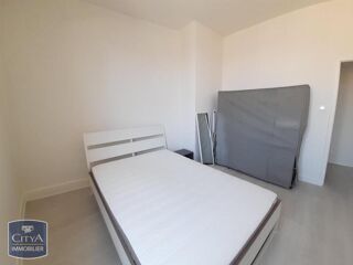  Appartement à louer 2 pièces 33 m²