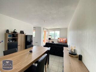  Appartement à louer 2 pièces 56 m²