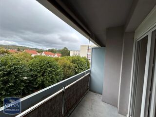  Appartement à louer 3 pièces 65 m²